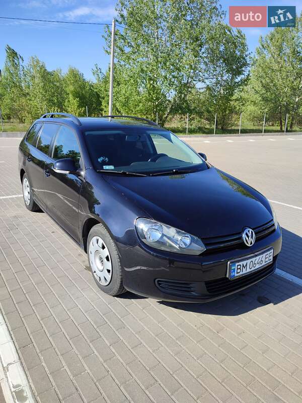 Универсал Volkswagen Golf 2009 в Сумах