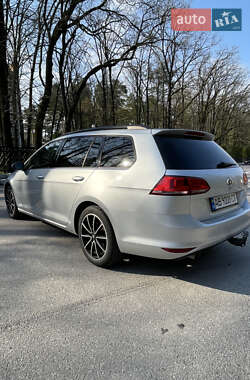 Универсал Volkswagen Golf 2014 в Хмельнике