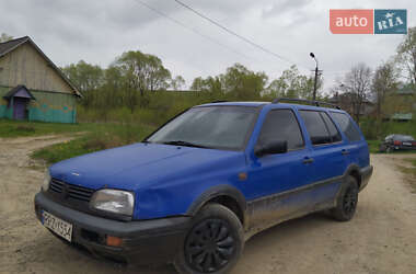 Универсал Volkswagen Golf 1996 в Турке