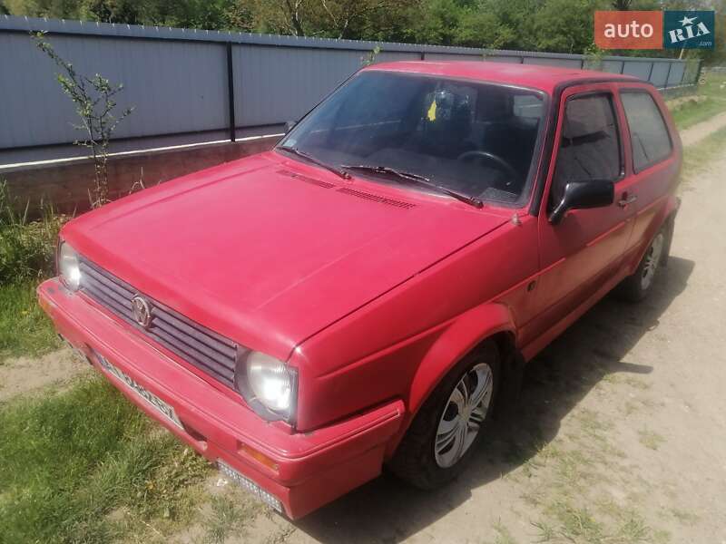 Хэтчбек Volkswagen Golf 1986 в Косове