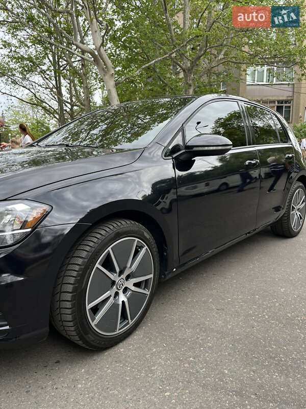 Хэтчбек Volkswagen Golf 2020 в Одессе