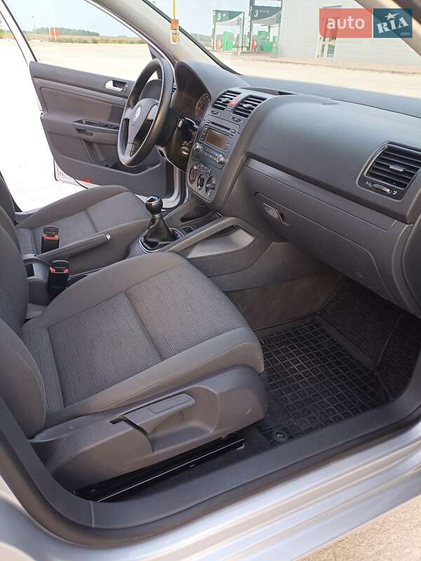Хэтчбек Volkswagen Golf 2006 в Умани фото 16 Хэтчбек Volkswagen Golf 2006 в Умани