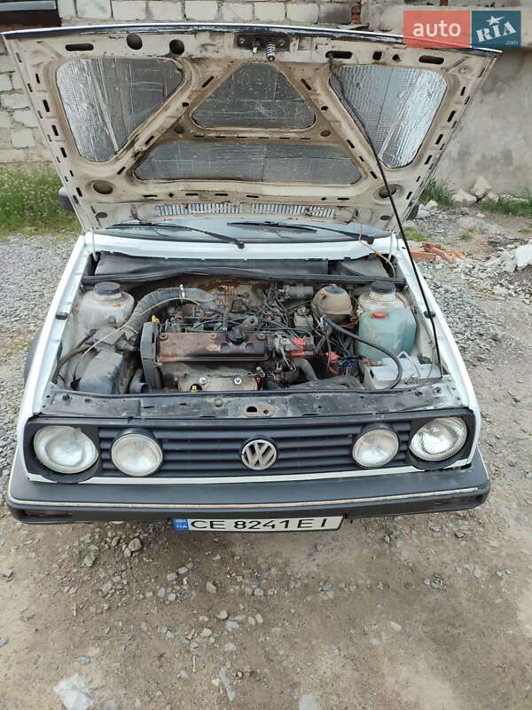 Хетчбек Volkswagen Golf 1989 в Новодністровську