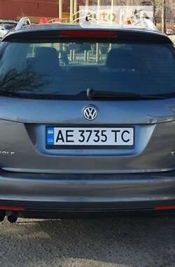 Универсал Volkswagen Golf 2011 в 