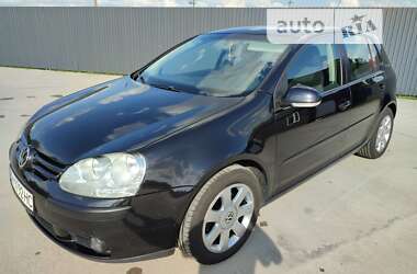 Хэтчбек Volkswagen Golf 2007 в 