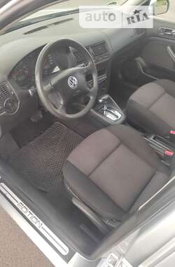 Универсал Volkswagen Golf 2001 в 