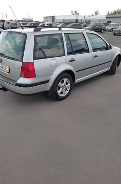 Универсал Volkswagen Golf 2001 в 
