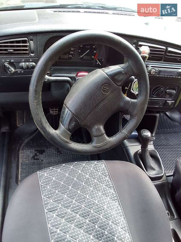 Універсал Volkswagen Golf 1997 в Тернополі