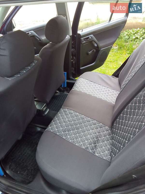 Універсал Volkswagen Golf 1997 в Тернополі