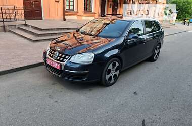 Универсал Volkswagen Golf 2009 в 