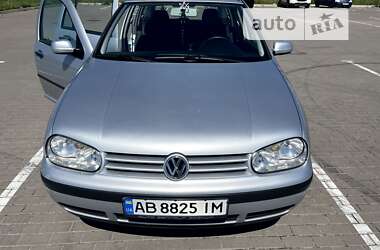Универсал Volkswagen Golf 2001 в Виннице