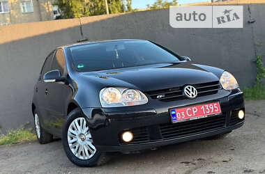 Хетчбек Volkswagen Golf 2007 в Дрогобичі