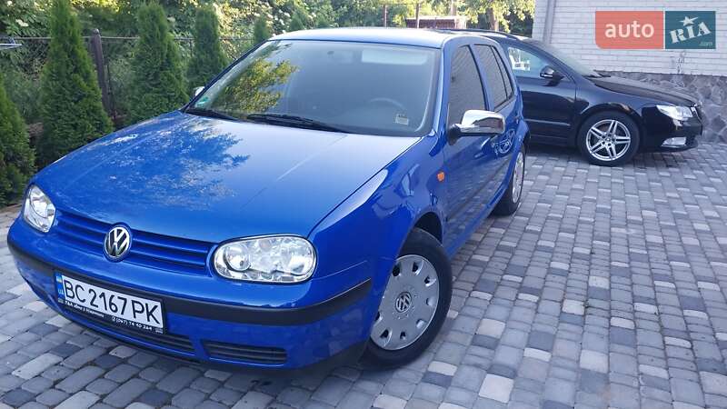 Хетчбек Volkswagen Golf 1999 в Ходореві