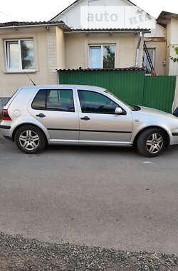 Хэтчбек Volkswagen Golf 2002 в Виннице