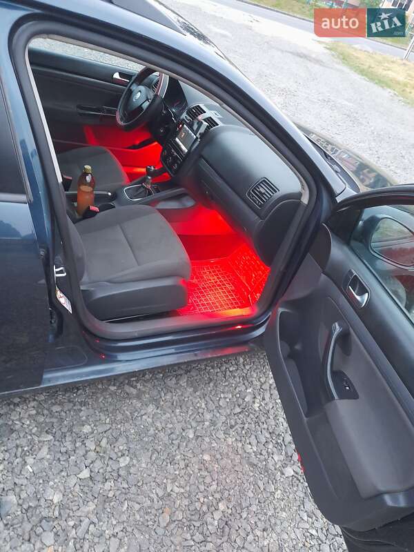 Универсал Volkswagen Golf 2008 в Виннице