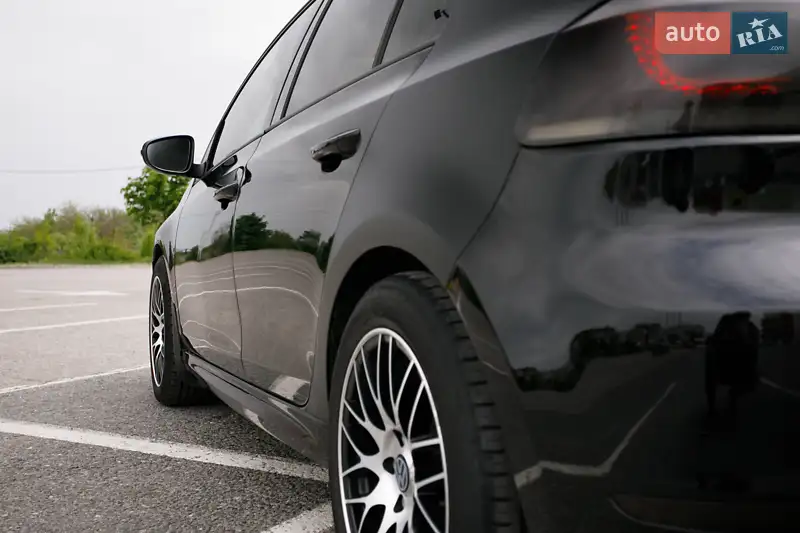 Volkswagen Golf 2012 VIN WVWZZZ1KZCW201796 фото оголошення 17 з 76
