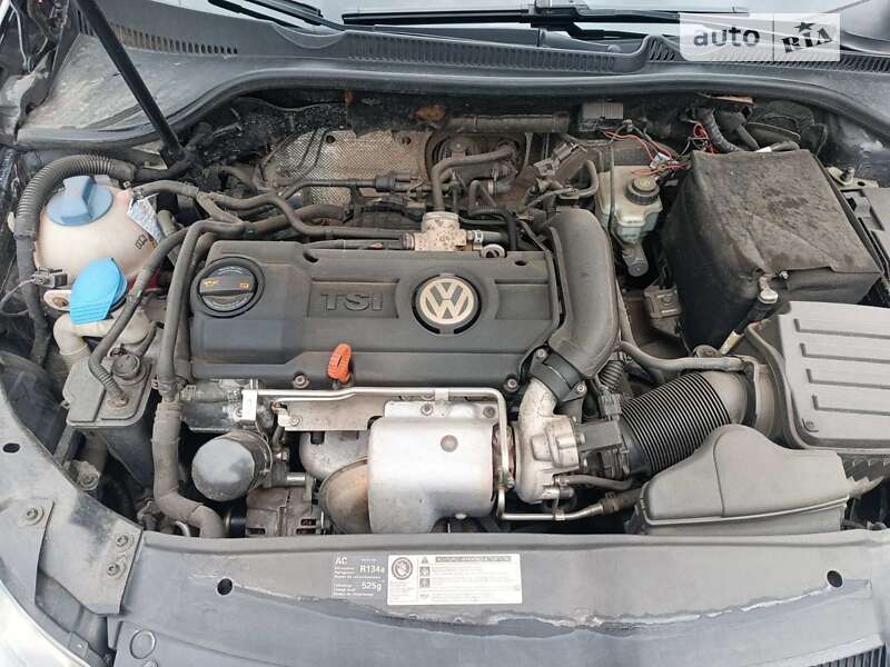 Хэтчбек Volkswagen Golf 2009 в Владимирце