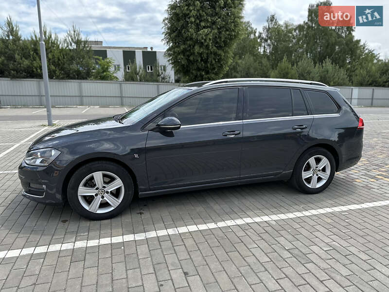 Универсал Volkswagen Golf 2013 в Луцке