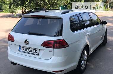 Універсал Volkswagen Golf 2015 в Черкасах