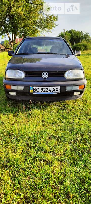 Универсал Volkswagen Golf 1994 в Черновцах