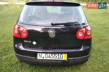 Хэтчбек Volkswagen Golf 2005 в Тернополе