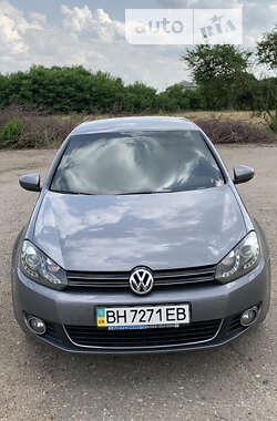 Хетчбек Volkswagen Golf 2010 в Любашівці