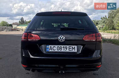 Универсал Volkswagen Golf 2016 в 