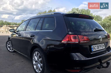 Универсал Volkswagen Golf 2016 в 
