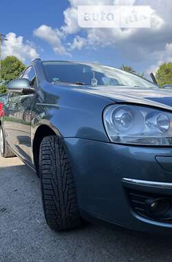 Универсал Volkswagen Golf 2008 в Харькове