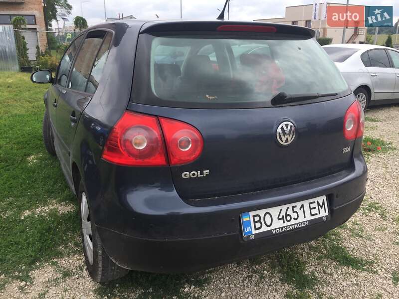 Хетчбек Volkswagen Golf 2008 в Тернополі