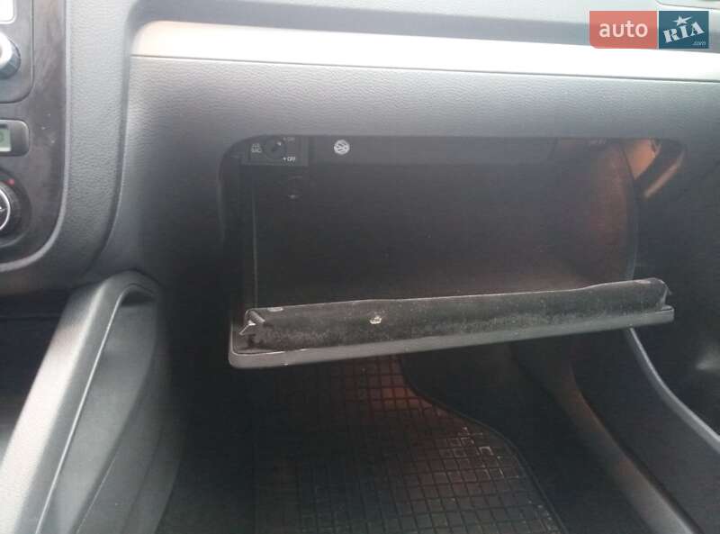 Універсал Volkswagen Golf 2007 в Самборі