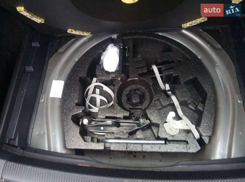 Універсал Volkswagen Golf 2007 в Самборі