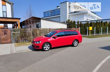 Універсал Volkswagen Golf 2015 в Києві