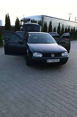 Хэтчбек Volkswagen Golf 1999 в Киеве