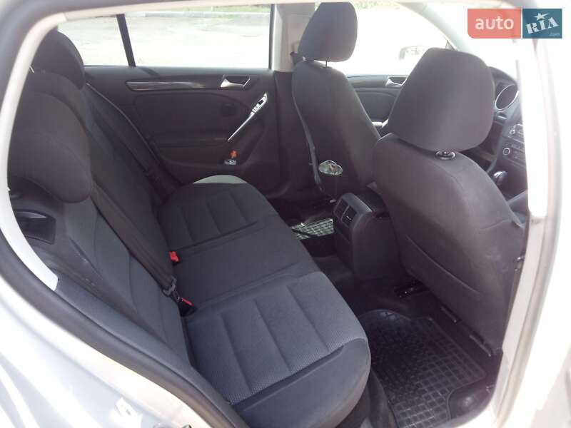 Хэтчбек Volkswagen Golf 2012 в Мукачево фото 3 Хэтчбек Volkswagen Golf 2012 в Мукачево