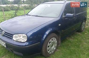 Универсал Volkswagen Golf 2005 в Дубно