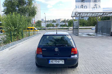 Хетчбек Volkswagen Golf 1998 в Дніпрі