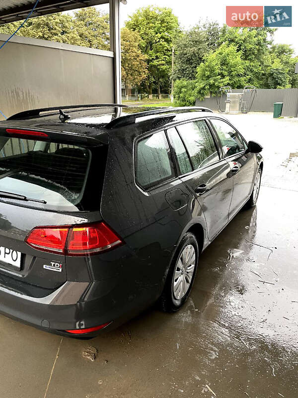 Універсал Volkswagen Golf 2016 в Трускавці