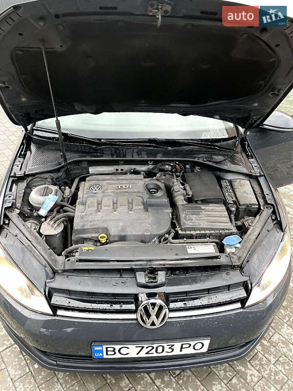 Універсал Volkswagen Golf 2016 в Трускавці