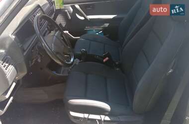 Хетчбек Volkswagen Golf 1988 в Івано-Франківську