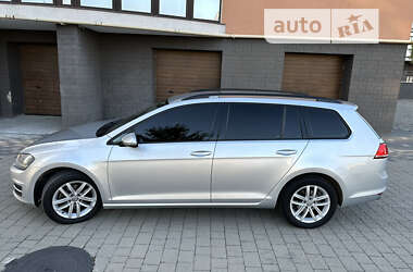 Универсал Volkswagen Golf 2014 в 