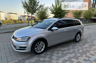 Универсал Volkswagen Golf 2014 в 