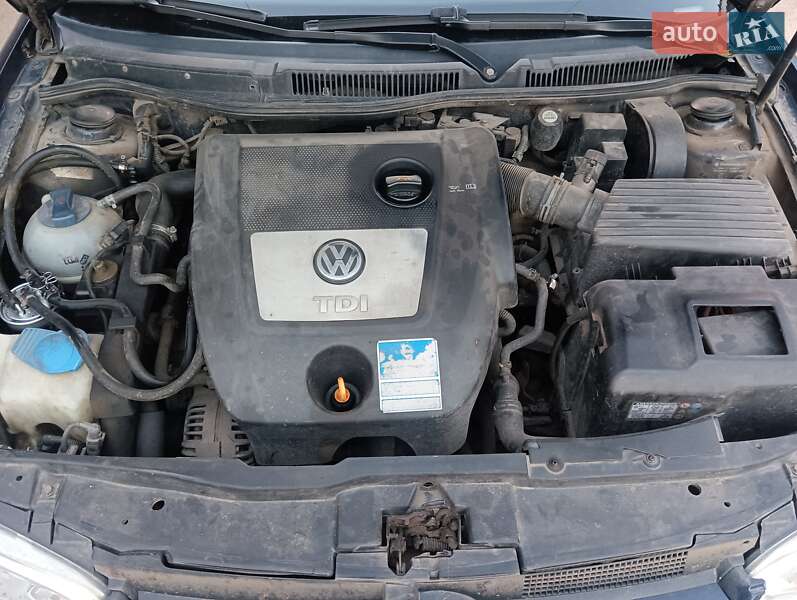 Універсал Volkswagen Golf 2003 в Костянтинівці (Краматорського району)