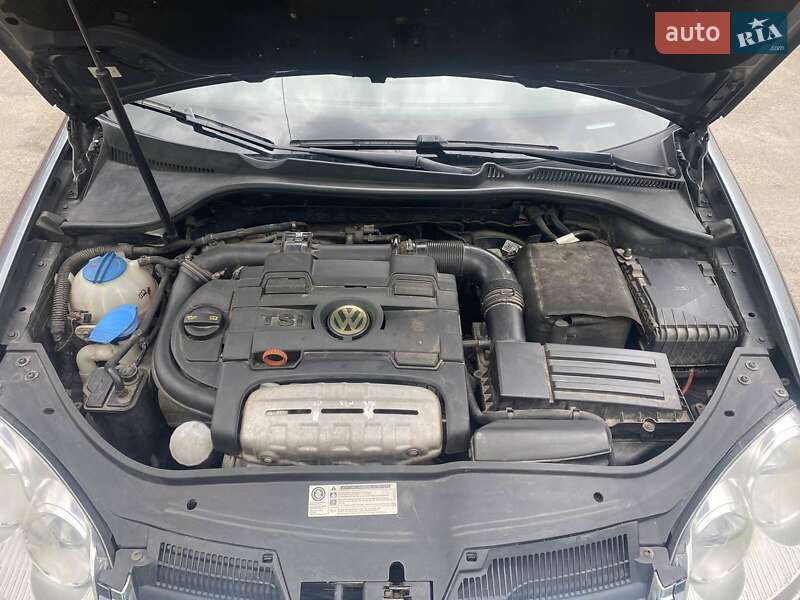 Універсал Volkswagen Golf 2009 в Києві