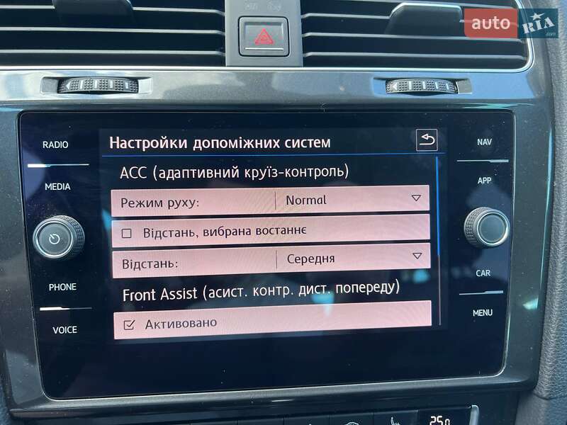 Универсал Volkswagen Golf 2017 в Борисполе