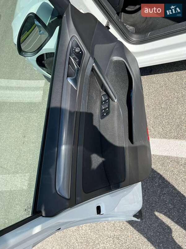 Универсал Volkswagen Golf 2017 в Борисполе