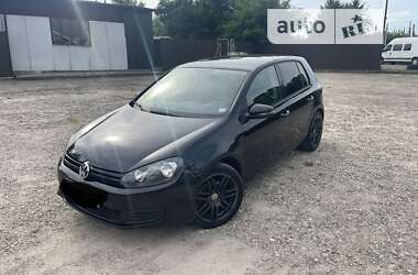 Хэтчбек Volkswagen Golf 2009 в Нововолынске