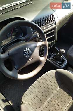 Хэтчбек Volkswagen Golf 1998 в Ивано-Франковске
