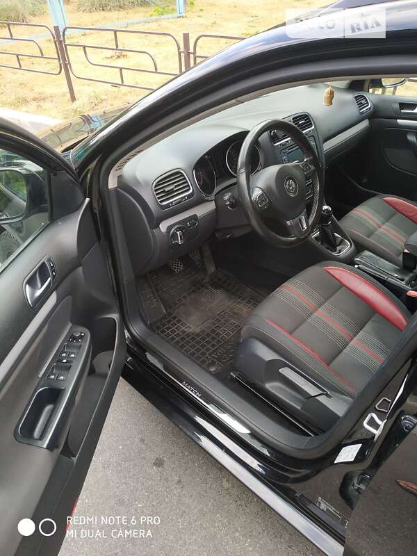 Універсал Volkswagen Golf 2012 в Броварах