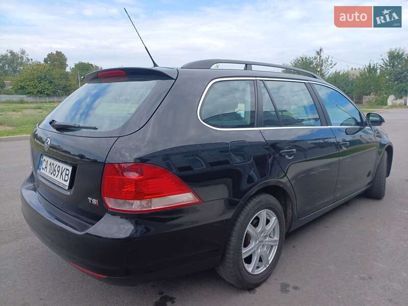 Универсал Volkswagen Golf 2008 в Черкассах